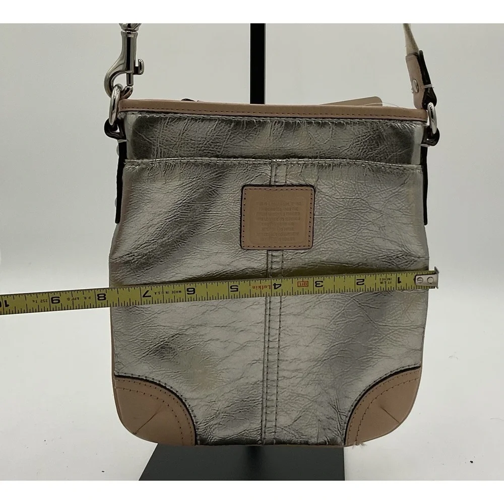 Y2K COACH Silver Leather Swingpack Metallic Silver Crossbody Bag 50168